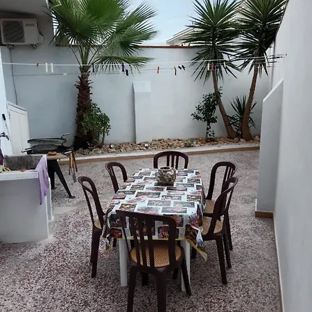 Casa Con Giardino 