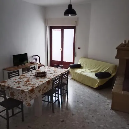Casa Con Giardino 